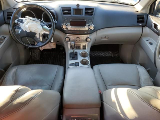 2011 Toyota Highlander Base