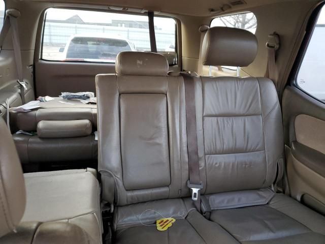 2004 Toyota Sequoia SR5