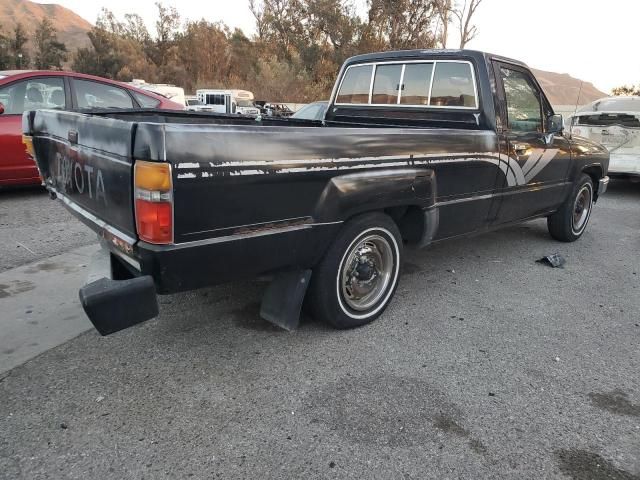 1988 Toyota Pickup 1/2 TON RN55 DLX