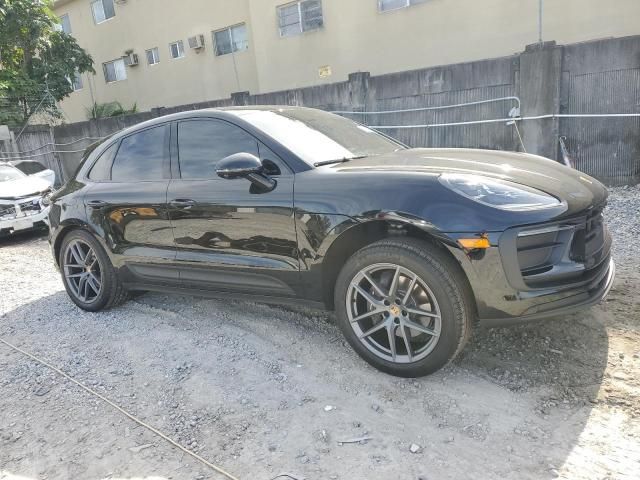 2024 Porsche Macan Base