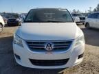 2012 Volkswagen Routan SE