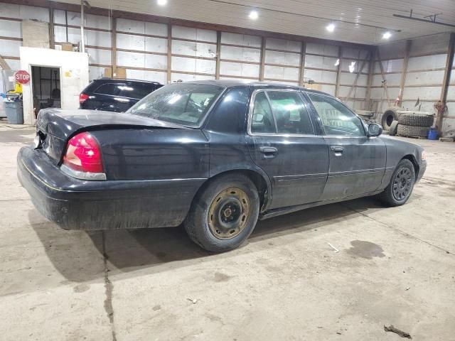 2004 Ford Crown Victoria