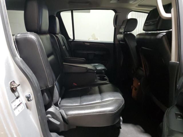 2013 Nissan Armada Platinum