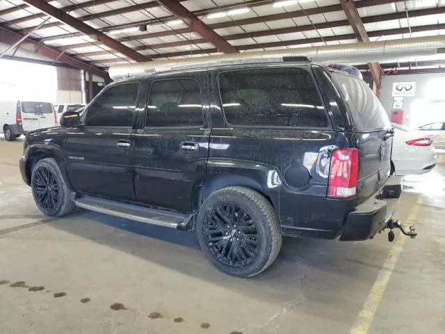 2004 Cadillac Escalade Luxury