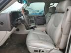 2004 Cadillac Escalade Luxury