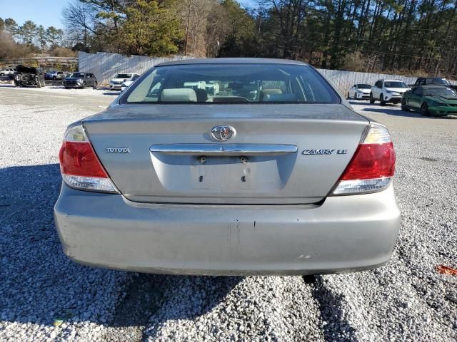 2005 Toyota Camry LE