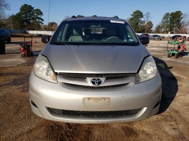 2007 Toyota Sienna CE