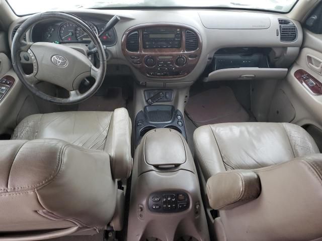 2005 Toyota Sequoia SR5