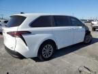 2022 Toyota Sienna LE