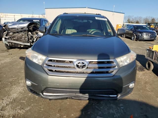 2013 Toyota Highlander Base