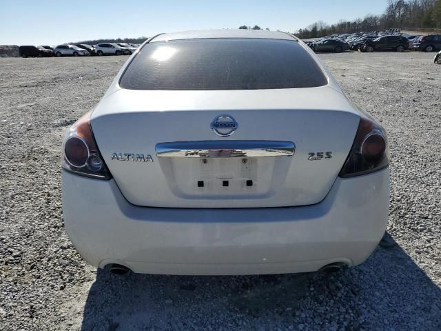 2010 Nissan Altima Base