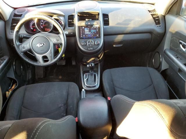 2013 KIA Soul +