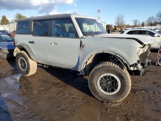 2023 Ford Bronco Base