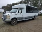 2009 Ford Econoline E450 Super Duty Cutaway Van