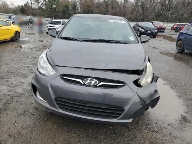 2013 Hyundai Accent GLS