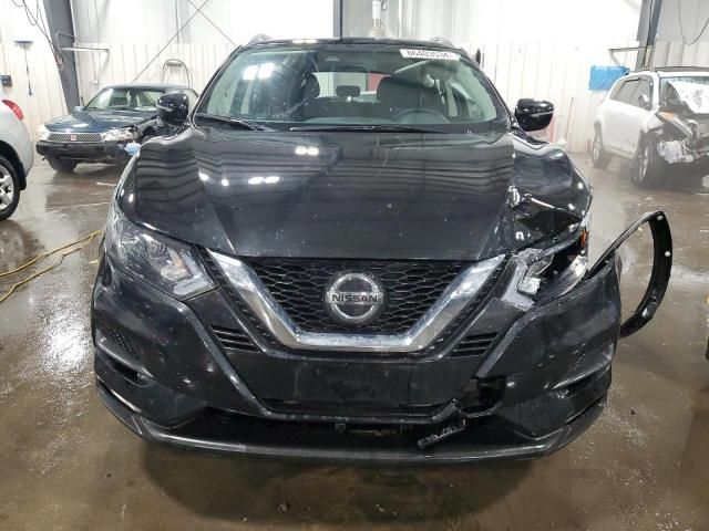 2022 Nissan Rogue Sport SV