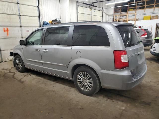 2016 Chrysler Town & Country Touring L