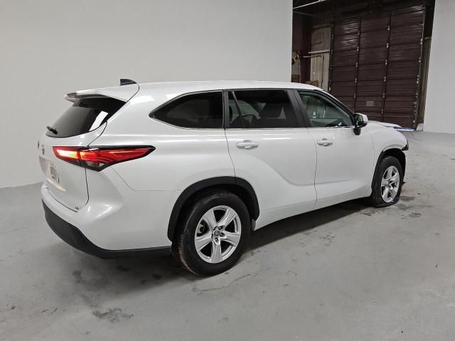 2023 Toyota Highlander L