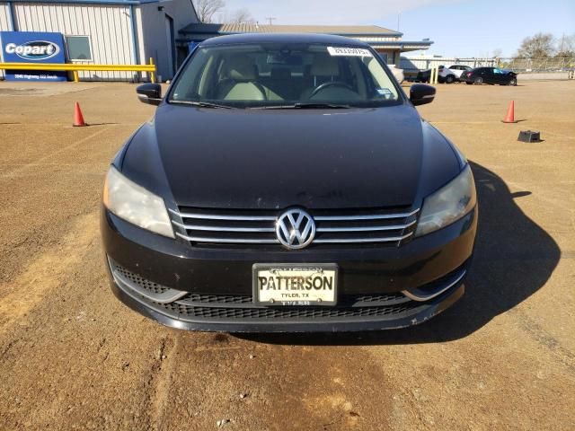 2015 Volkswagen Passat SE