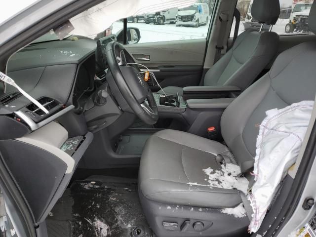 2021 Toyota Sienna XLE