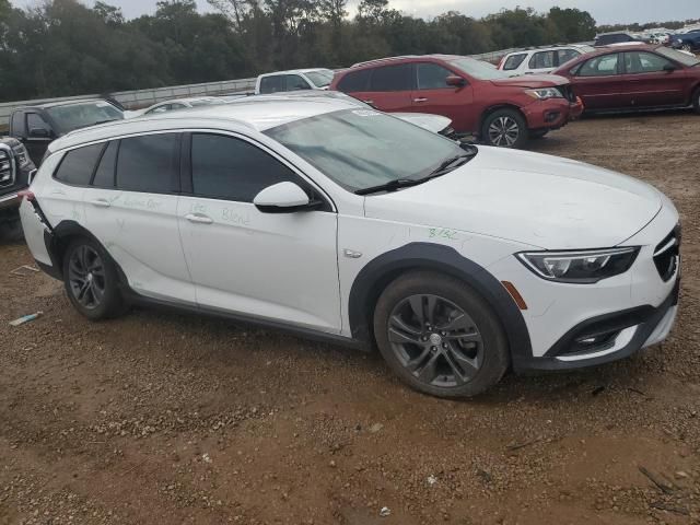 2019 Buick Regal Tourx Essence