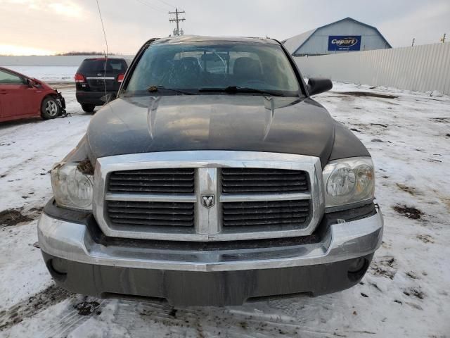 2005 Dodge Dakota Quad SLT