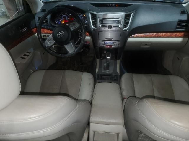 2010 Subaru Outback 2.5I Limited