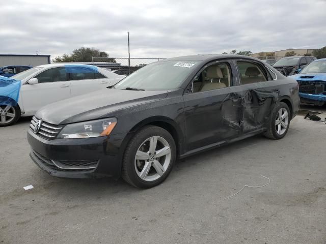 2013 Volkswagen Passat SE