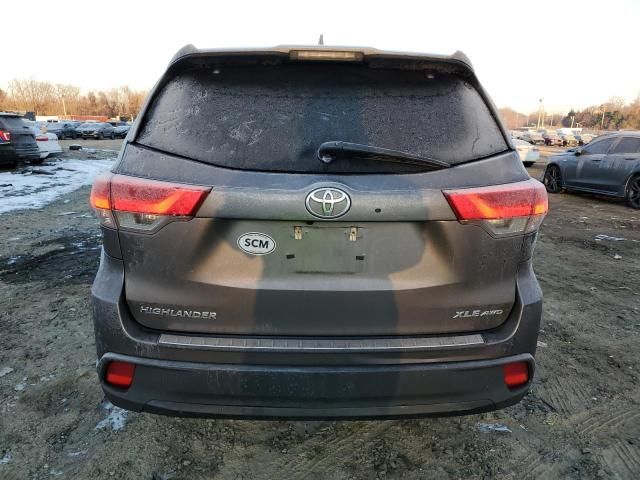 2018 Toyota Highlander SE