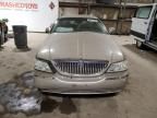 2004 Lincoln Town Car Executive