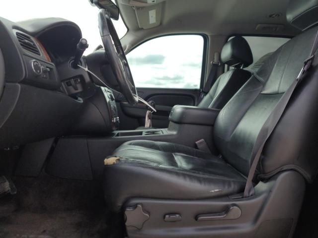 2014 Chevrolet Suburban C1500 LT