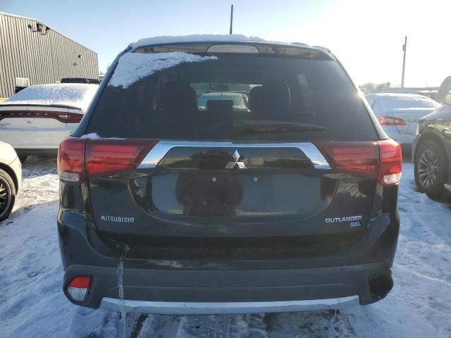 2016 Mitsubishi Outlander SE