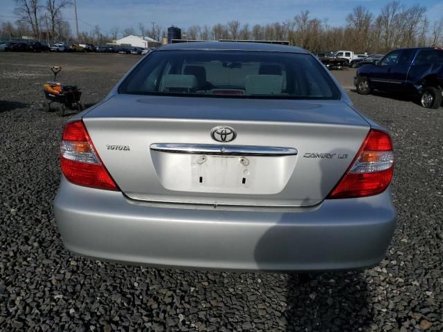 2004 Toyota Camry LE