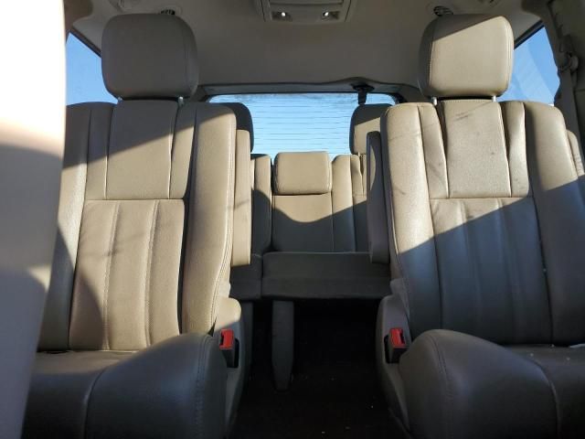 2014 Chrysler Town & Country Touring