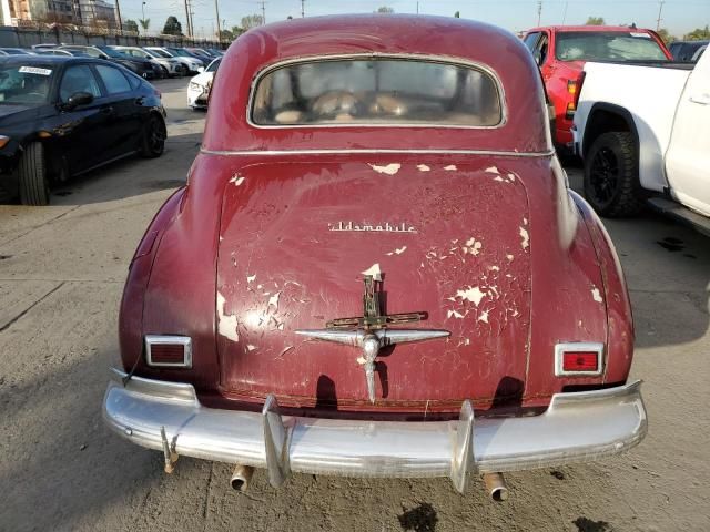 1941 Oldsmobile Sedan