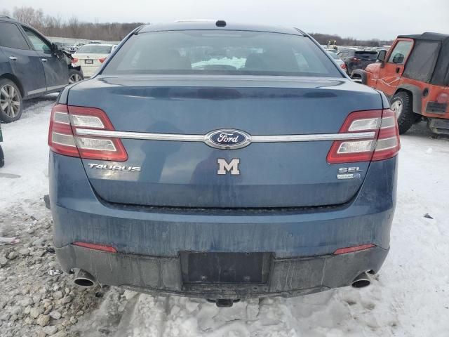 2018 Ford Taurus SEL