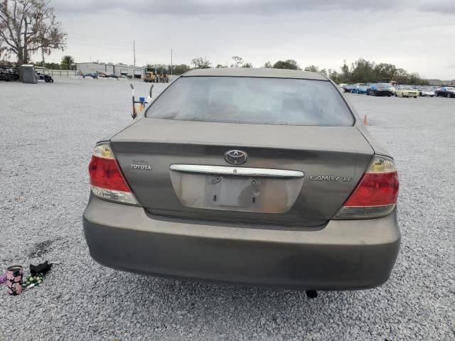 2005 Toyota Camry LE