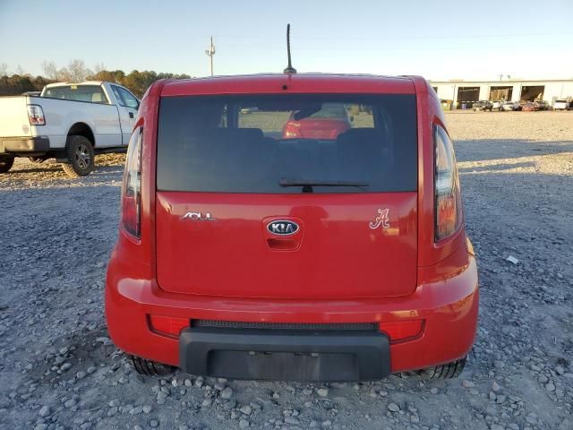 2011 KIA Soul +