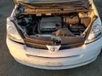 2004 Toyota Sienna CE