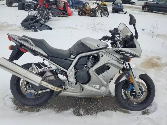 2005 Yamaha FZS10