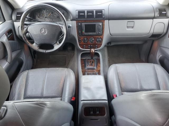 2000 Mercedes-Benz ML 430