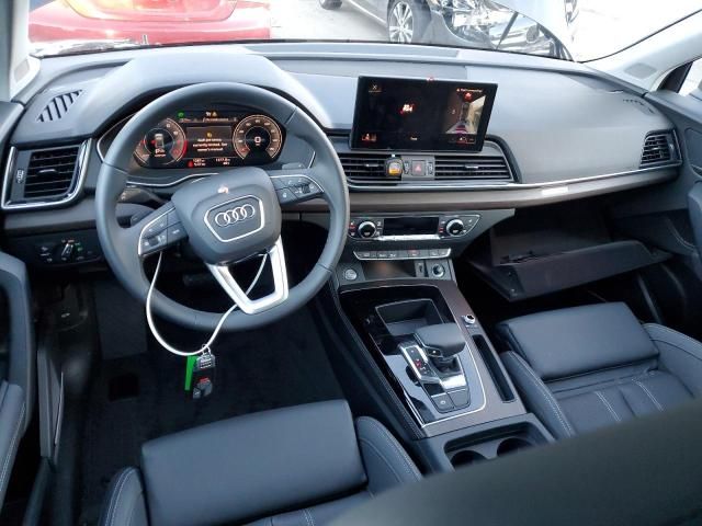 2024 Audi Q5 Premium Plus 45