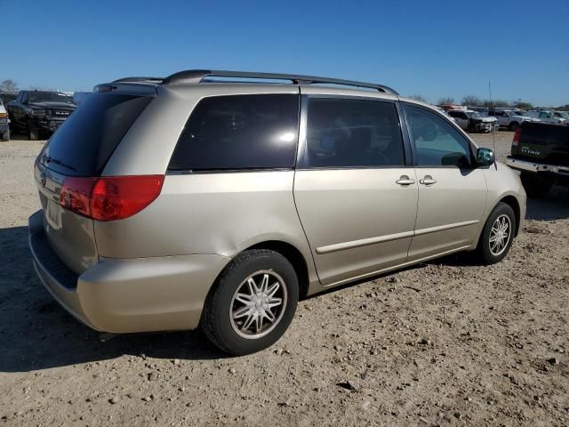 2007 Toyota Sienna CE