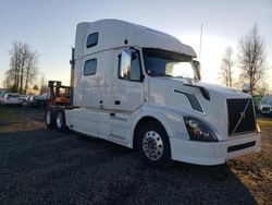 Salvage trucks for sale at Woodburn, OR auction: 2015 Volvo VN VNL