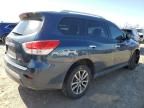 2016 Nissan Pathfinder S