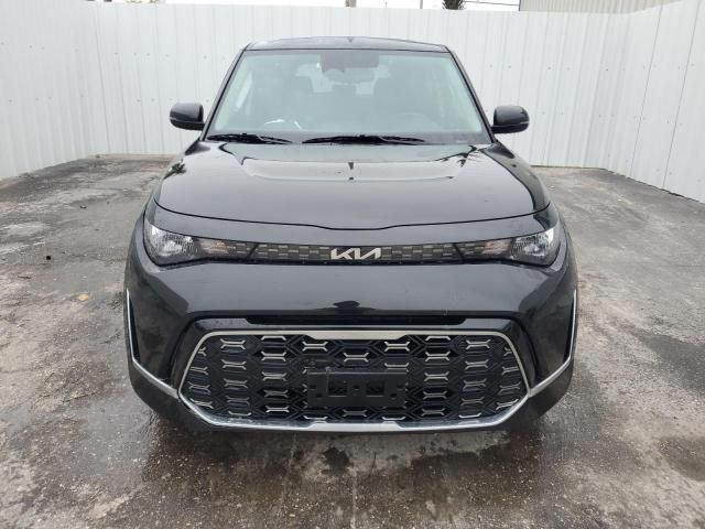 2023 KIA Soul GT Line