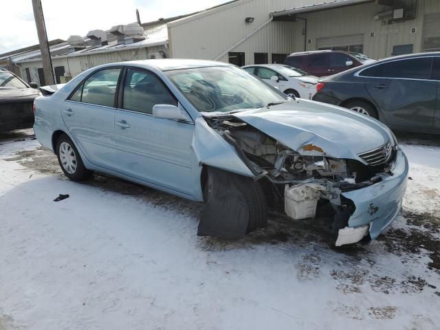 2005 Toyota Camry LE