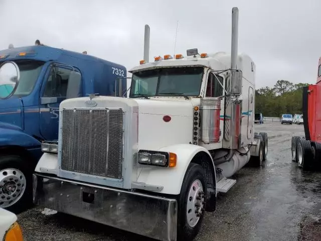 2000 Peterbilt 379