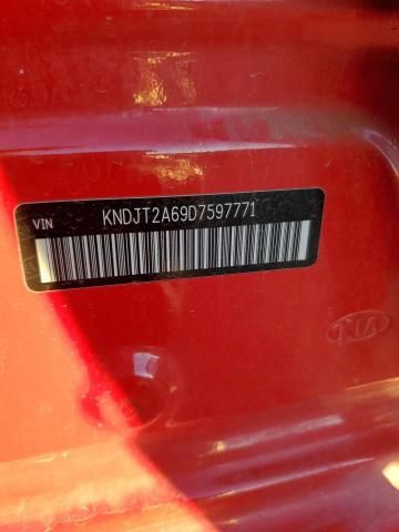 2013 KIA Soul +