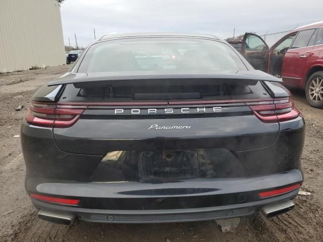 2018 Porsche Panamera 4